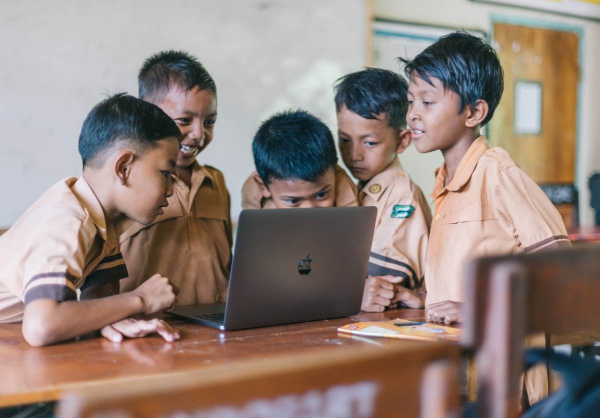 Latihan Soal USBN USP PKN SMA/SMK 2021 Dengan Kunci Jawaban – Sainsologi